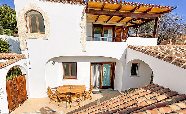 5273d54c-1635-479e-9858-4181f4508a77